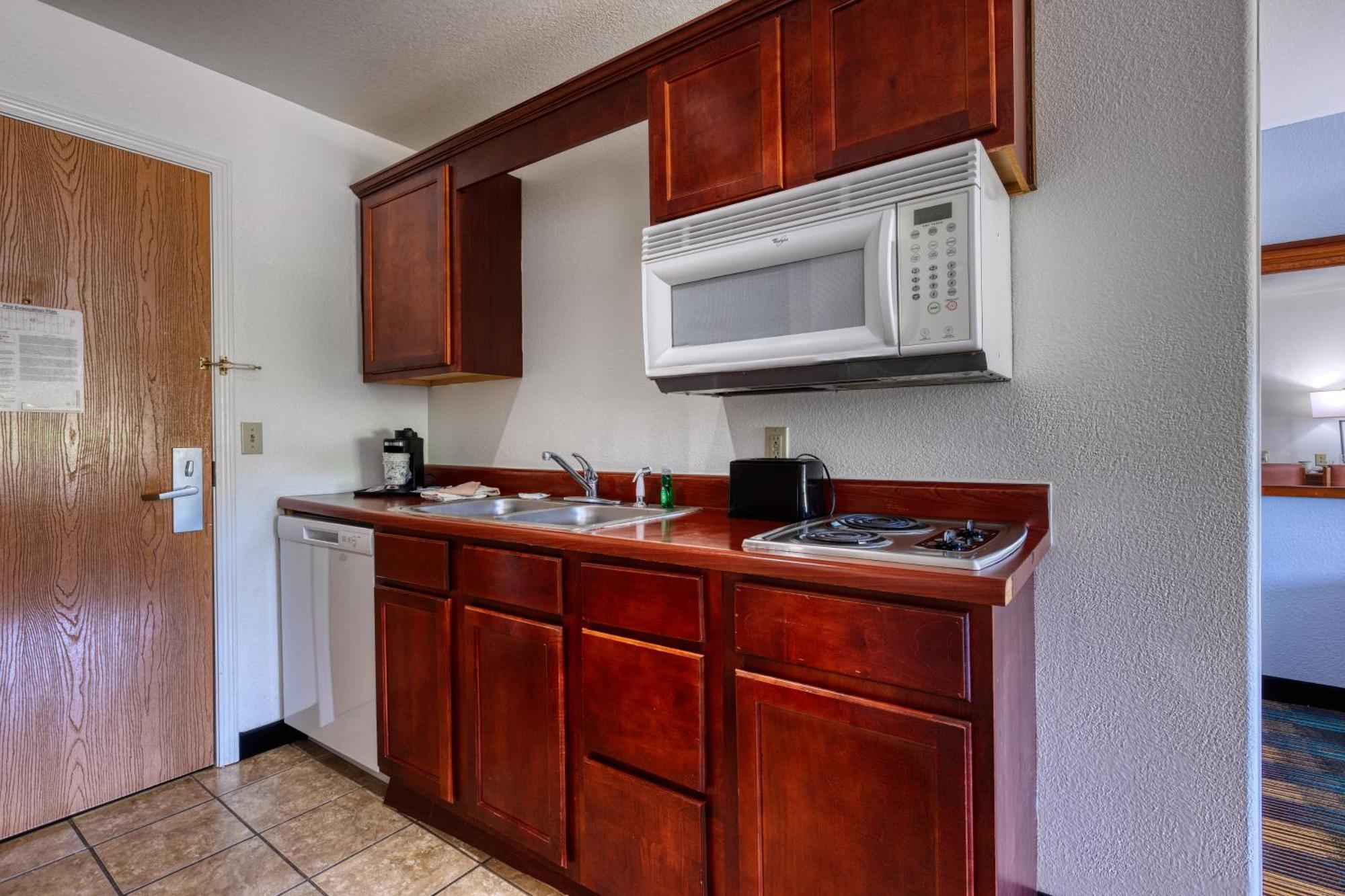 All Towne Suites St. Robert Extérieur photo
